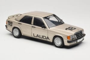 Mercedes 190E 2.3-16 W201 #1 N. Lauda Race of Champions Nurburgring 1984 AUTOart 1:18 88431 Métal — image 6 sur 8