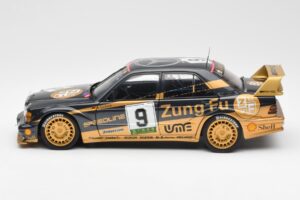 Mercedes 190E 2.5-16 Evo II #9 K. Ludwig Macau GP 3rd Place 1991 AUTOart 1:18 89135 Métal — image 4 sur 8