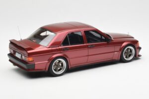 Mercedes 190E 2.5-16 W201 RAUH-Welt Republik Rouge Otto 1:18 OT1083 Résine — image 2 sur 6