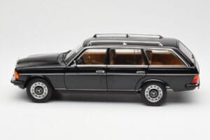 Mercedes 200 T S123 Noir Norev 1:18 183735 Métal — image 4 sur 8