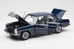 Mercedes 200 W114 Midnight Bleu Édition Concessionnaire Norev 1:18 B66040694 Métal — image 2 sur 8