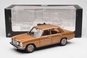 Mercedes 200 W115 Bycane Or Édition Concessionnaire Norev 1:18 B66040665 Métal — image 8 sur 8