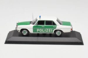 Mercedes 200 W115 Police Minichamps 1:43 400034090 Métal