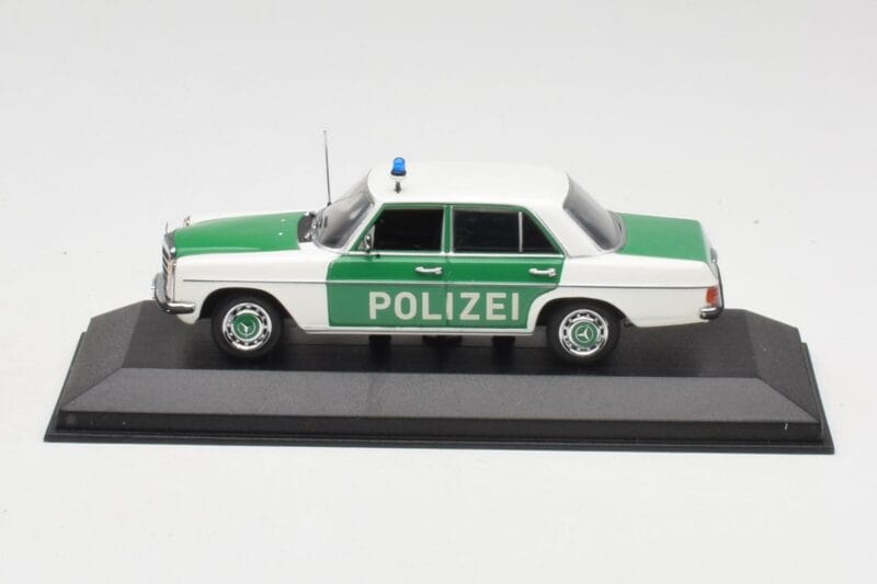 Mercedes 200 W115 Police Minichamps 1:43 400034090 Métal
