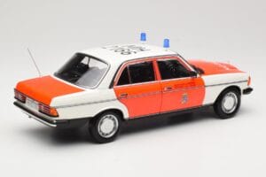 Mercedes 200 W123 Ambulance Blanc Norev 1:18 183834 Métal — image 5 sur 8