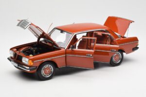 Mercedes 200 W123 English Rouge Édition Concessionnaire Norev 1:18 B66040653 Métal — image 2 sur 8