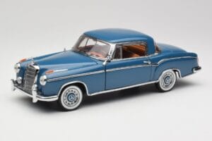 Mercedes 220 SE W128 Bleu Sun Star 1:18 3561 Métal