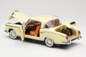 Mercedes 220 SE W128 Coupé Beige Sun Star 1:18 3562 Métal — image 5 sur 8