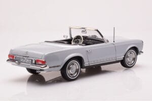 Mercedes 230 SL W113 Pagoda Gris Norev 1:18 183990 Métal — image 4 sur 8