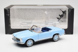Mercedes 230 SL W113 Pagoda Horizon Bleu Édition Concessionnaire Norev 1:18 B66040633 Métal — image 10 sur 10