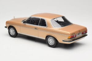 Mercedes 280 CE C123 Or Norev 1:18 183587 Métal — image 5 sur 6