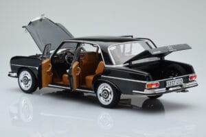 Mercedes 280 SE W108 Vert Norev 1:18 183935 Métal — image 5 sur 8