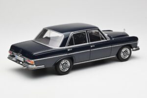 Mercedes 280 SE W108 Midnight Bleu Norev 1:18 B66040597 Métal — image 3 sur 8