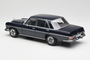 Mercedes 280 SE W108 Midnight Bleu Norev 1:18 B66040597 Métal — image 7 sur 8