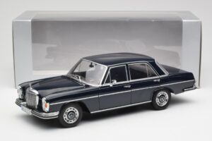 Mercedes 280 SE W108 Midnight Bleu Norev 1:18 B66040597 Métal — image 8 sur 8