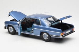 Mercedes 280C/8 W114 Coupe Bleu Metallic AUTOart 1:18 76187 Métal — image 5 sur 8