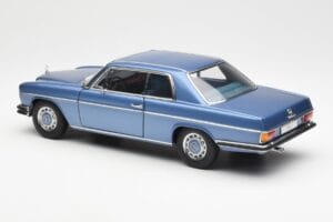 Mercedes 280C/8 W114 Coupe Bleu Metallic AUTOart 1:18 76187 Métal — image 7 sur 8