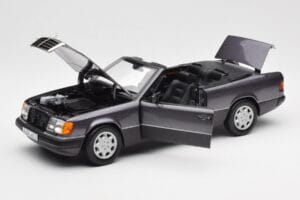 Mercedes 300 CE-24 W124 Cabriolet Violet Metallic Norev 1:18 183567 Métal — image 2 sur 10