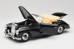 Mercedes 300 S W188 Cabriolet Noir Tchibo 1:18 36782 Métal — image 2 sur 8