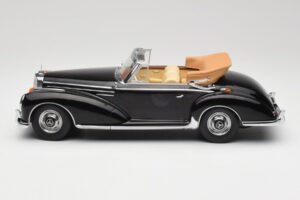 Mercedes 300 SC W188 Cabriolet Noir KK-Scale 1:18 KKDC180941 Métal — image 3 sur 6