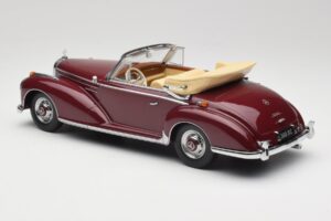 Mercedes 300 SC W188 Cabriolet Rouge Foncé KK-Scale 1:18 KKDC180942 Métal — image 5 sur 6
