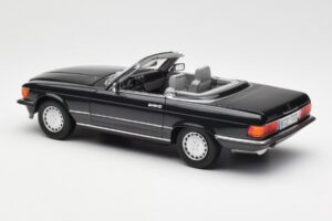 Mercedes 300 SL R107 Noir Pearl Édition Concessionnaire Norev 1:18 B66040678 Métal — image 9 sur 10