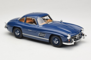 Mercedes 300 SL W198 Bleu Norev 1:18 183852 Métal — image 6 sur 8