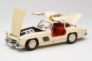 Mercedes 300 SL W198 Crème Avec Intérieur Rouge Minichamps 1:18 180039002 Métal — image 2 sur 8