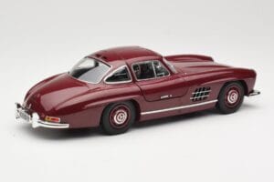 Mercedes 300 SL W198 Gullwing Rouge Foncé Minichamps 1:18 110037218 Métal — image 3 sur 8