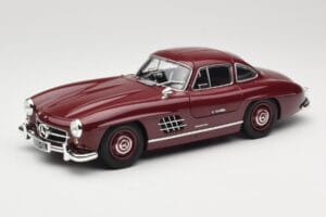 Mercedes 300 SL W198 Gullwing Rouge Foncé Minichamps 1:18 110037218 Métal