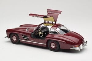 Mercedes 300 SL W198 Gullwing Rouge Foncé Minichamps 1:18 110037218 Métal — image 5 sur 8