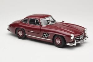 Mercedes 300 SL W198 Gullwing Rouge Foncé Minichamps 1:18 110037218 Métal — image 6 sur 8