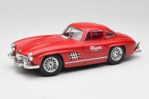 Mercedes 300 SL W198 Red Metallic Bburago 1:18 3013-M1 Métal