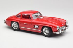 Mercedes 300 SL W198 Red Metallic Bburago 1:18 3013-M1 Métal — image 6 sur 8
