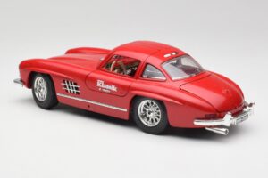 Mercedes 300 SL W198 Red Metallic Bburago 1:18 3013-M1 Métal — image 7 sur 8