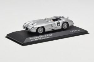 Mercedes 300 SLR #19 P. Levegh / J. Fitch 24 Hours of Le Mans 1955 Minichamps 1:43 432553000 Métal — image 2 sur 4