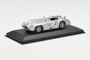 Mercedes 300 SLR #21 K. Kling / A. Simon 24 Hours of Le Mans 1955 Minichamps 1:43 432553021 Métal — image 2 sur 4
