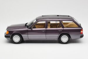 Mercedes 300D S124 T-Model Bornit Édition Concessionnaire Norev 1:18 B66040701 Métal — image 4 sur 8