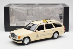 Mercedes 300D S124 T-Model Ivoire Clair Taxi Édition Concessionnaire Norev 1:18 B66040702 Métal