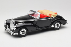 Mercedes 300S W188 Roadster Noir Welly 1:18 801-3271398 Métal