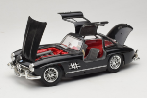 Mercedes 300SL Noir Bburago 1:18 3015-M3 Métal — image 2 sur 8