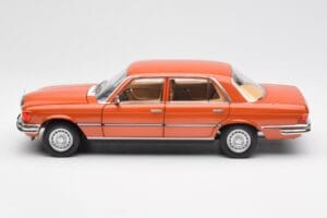 Mercedes 450 SEL 6.9 W116 Orange Metallic Norev 1:18 183459 Métal — image 4 sur 8