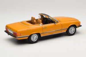 Mercedes 450 SL R107 Cayenne Orange Norev 1:18 183350 Métal — image 4 sur 10