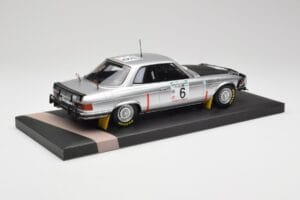 Mercedes 450 SLC 5.0 C107 Hertz #6 H. Mikkola Rally Bandama 1979 Winner Minichamps 1:18 107793206 Résine — image 2 sur 6