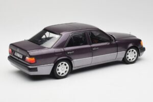 Mercedes 500 E W124 Bornit Metallic Norev 1:18 183948 Métal — image 3 sur 8