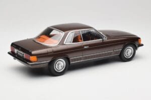Mercedes 500 SLC C107 Beige Metallic KK-Scale 1:18 KKDC180851 Métal — image 2 sur 6