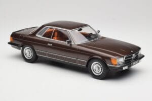 Mercedes 500 SLC C107 Beige Metallic KK-Scale 1:18 KKDC180851 Métal — image 4 sur 6