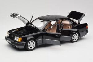Mercedes 500E W124 Noir Édition Limitée Norev 1:18 183949 Métal — image 2 sur 12