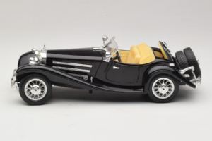 Mercedes 500K Roadster Noir Bburago 1:18 3020-P2 Métal — image 4 sur 8