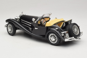 Mercedes 500K Roadster Noir Bburago 1:18 3020-P2 Métal — image 5 sur 8